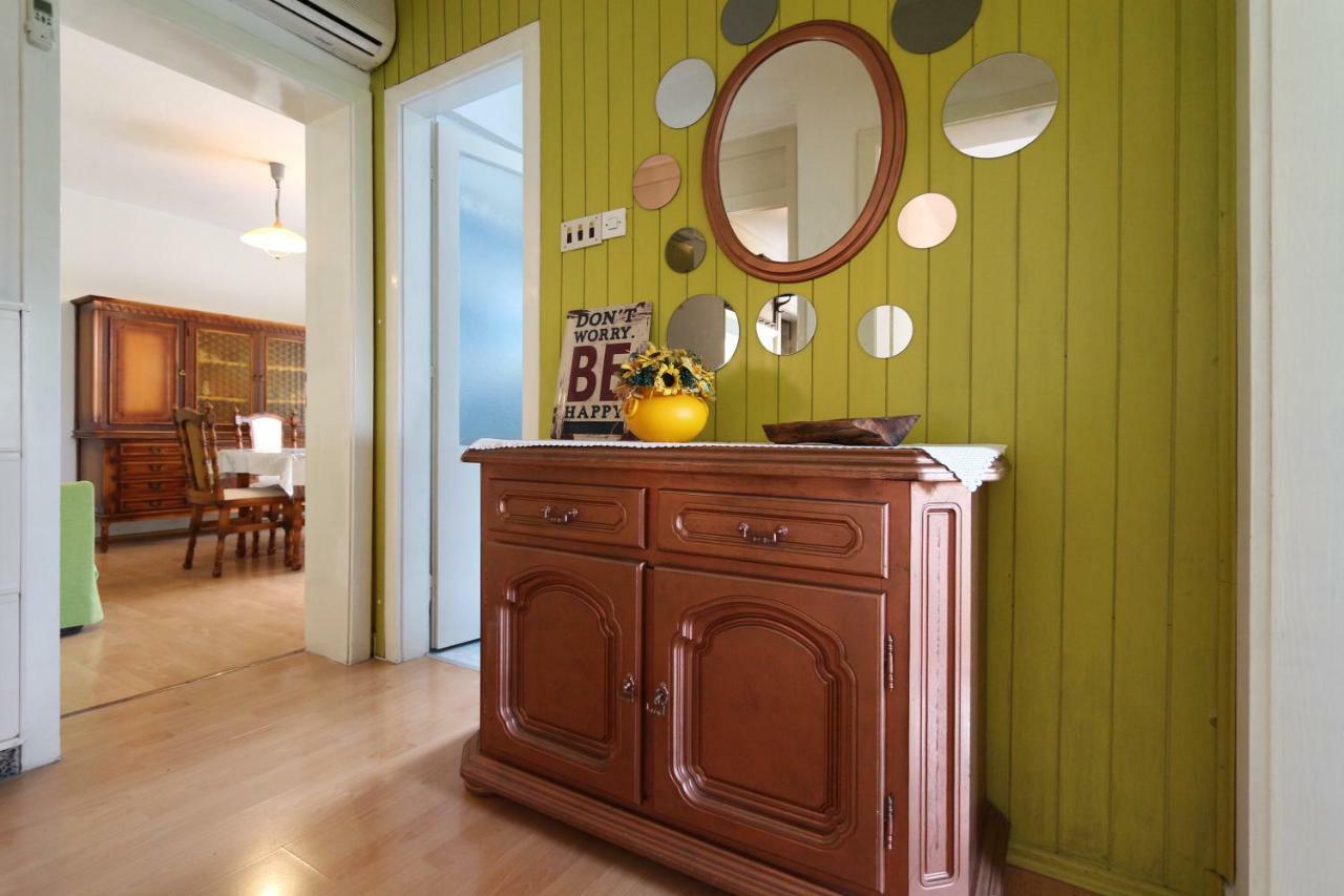 Apartments Nina Beach Макарска Екстериор снимка